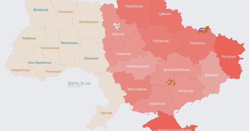 Противник здійснив атаку на Україну за допомогою безпілотників: вказано маршрут польоту.